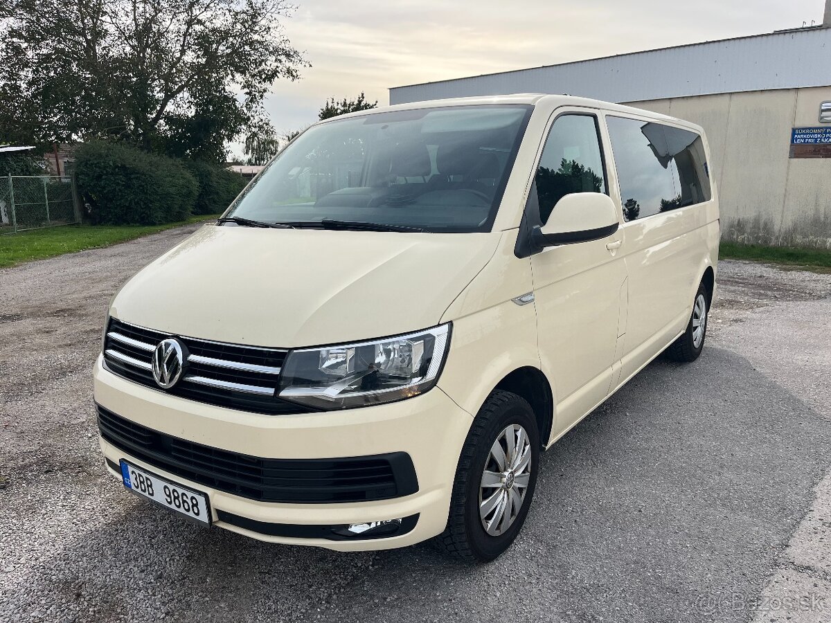 Volkswagen Caravelle Bus T6 - 2