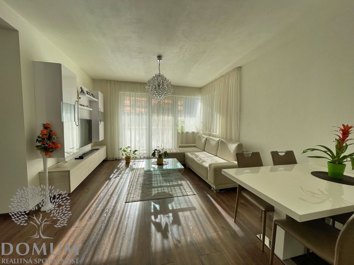 Moderný, kompletne zariadený, 74m2 3i byt v „novostavbe ul. - 2