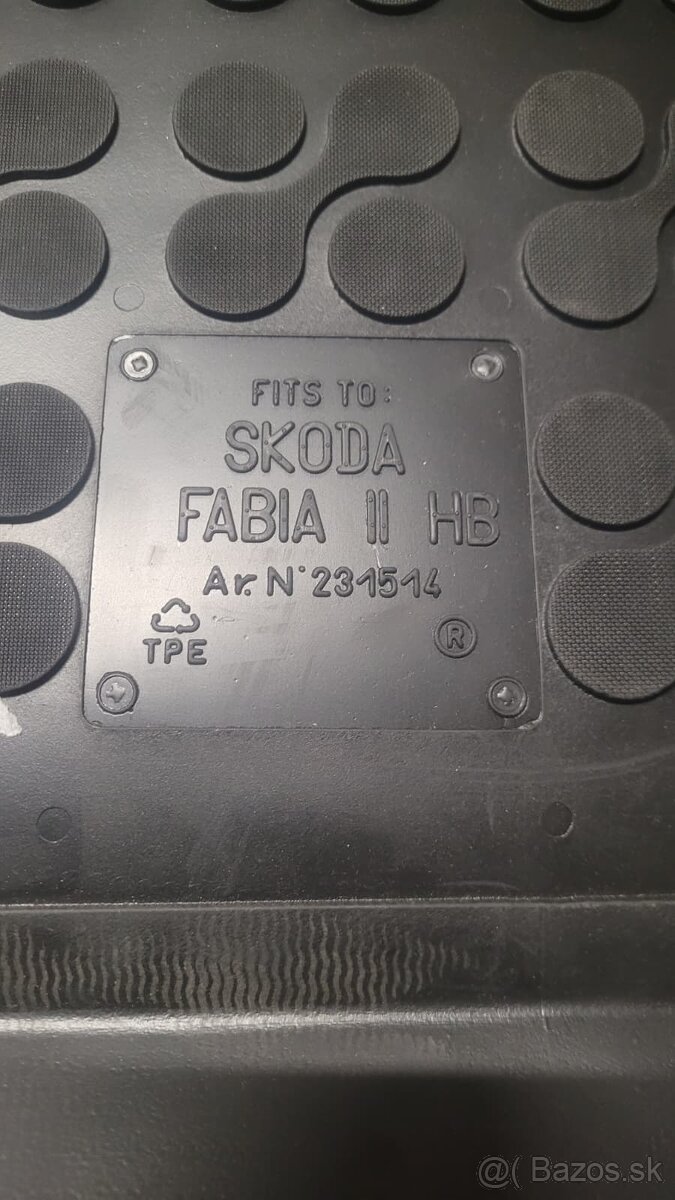 Gumena Vanicka do kufra Skoda Fabia - 2