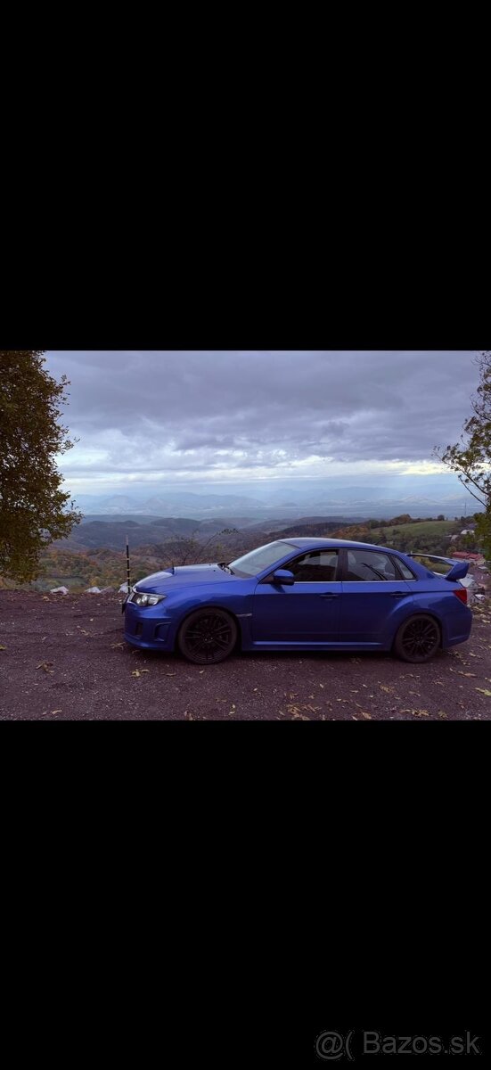Subaru Impreza wrx sti - 2