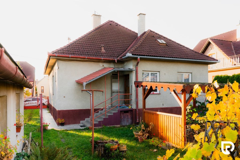 RADO | 5i RD s pozemkom 794 m² | ul. Jánošíkova, Trenčín – pohled 2