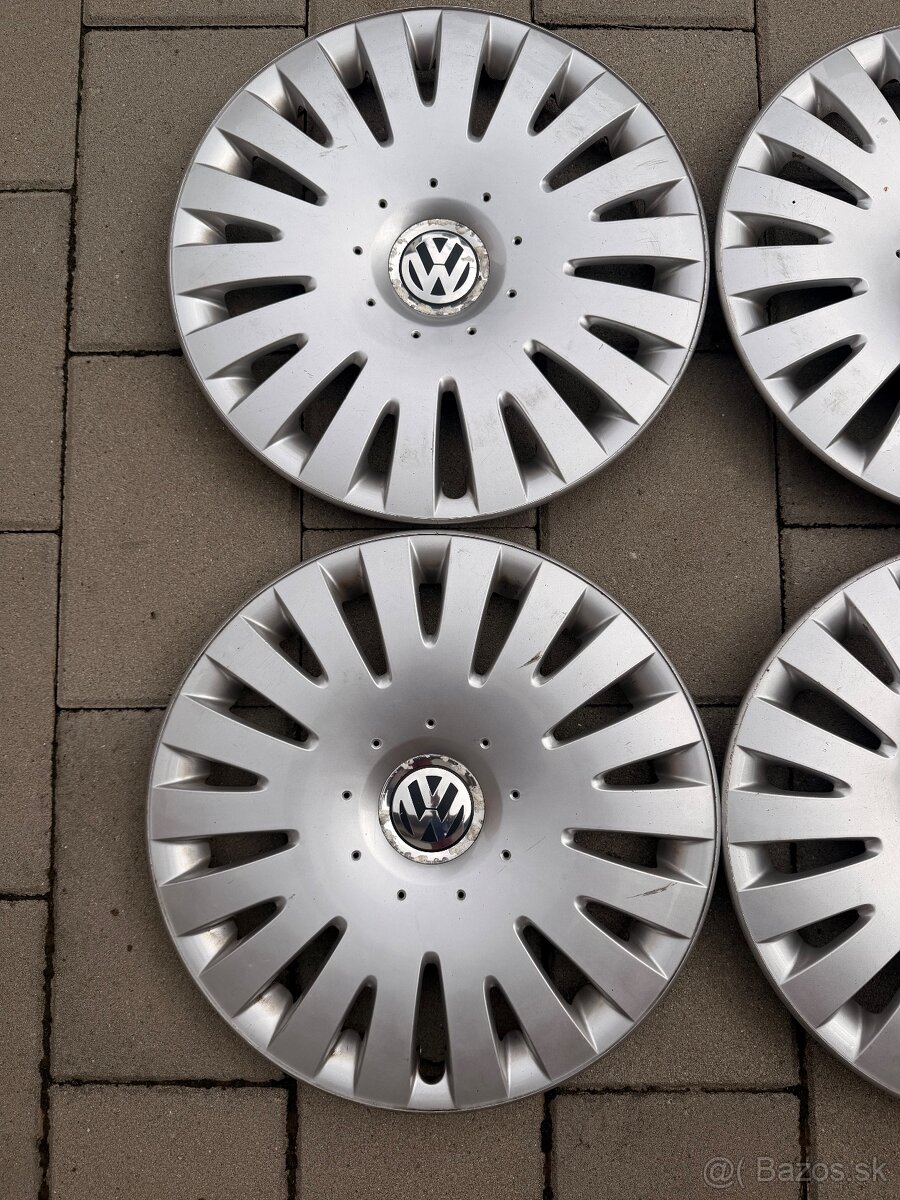 Puklice,kryty kolies VW - 2