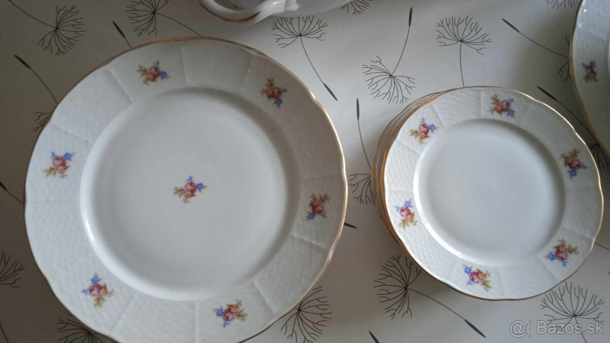 Porcelánová obedová súprava - 2