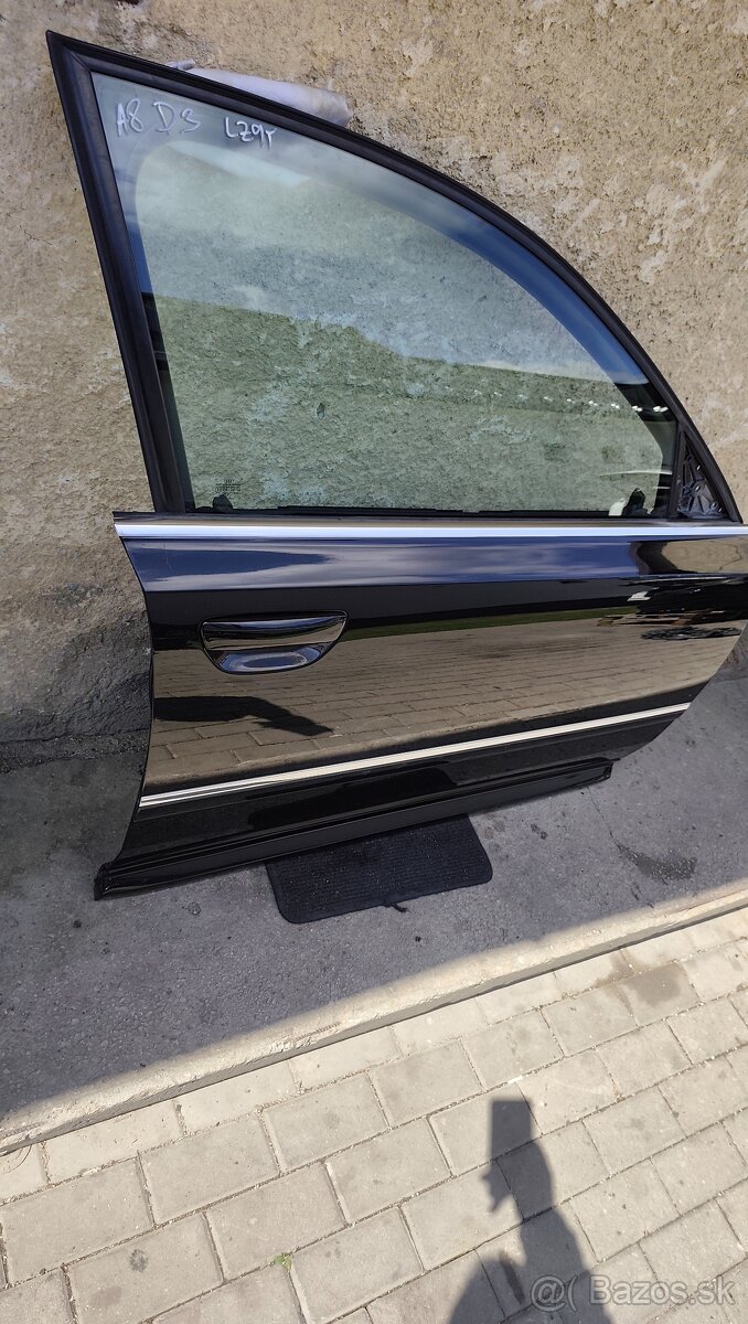 Dvere Audi A8 D3 čierna metalíza - 2