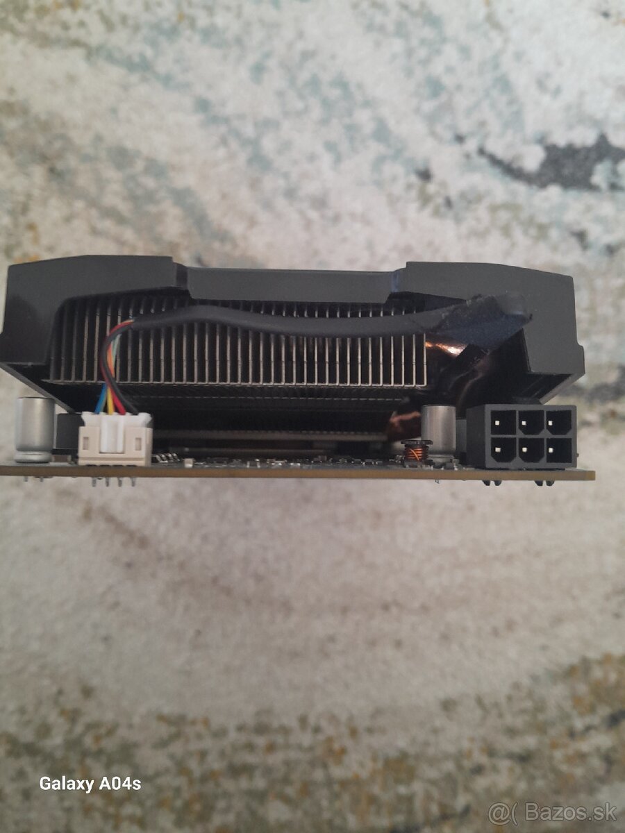 RADEON HD 6850 1GB - 2