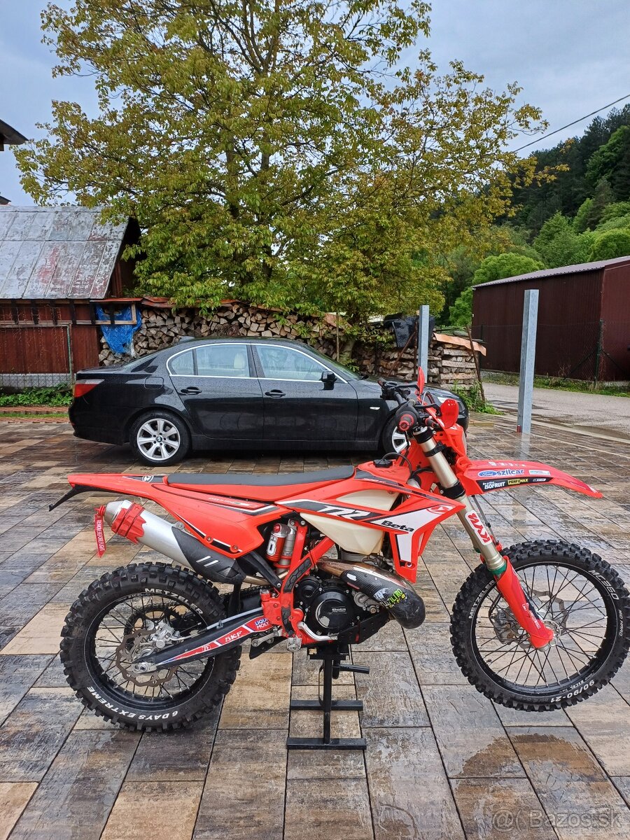 Beta RR 300