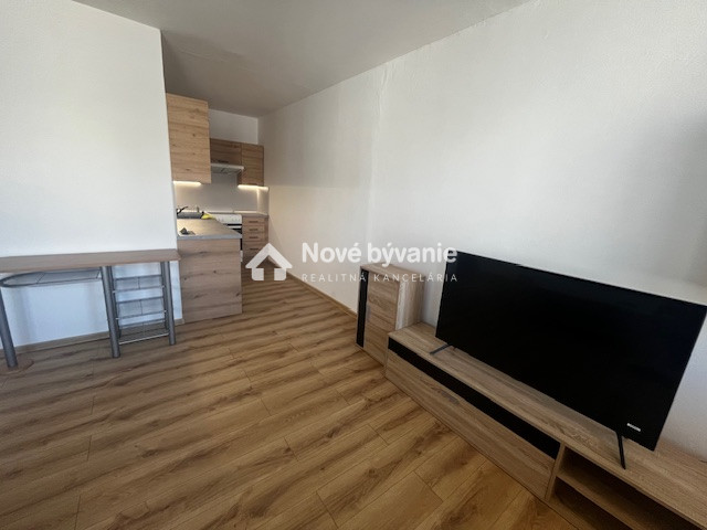 NA PRENÁJOM-Na prenájom 1,5-izb. byt vo Vranove(N004-211-STM - 2