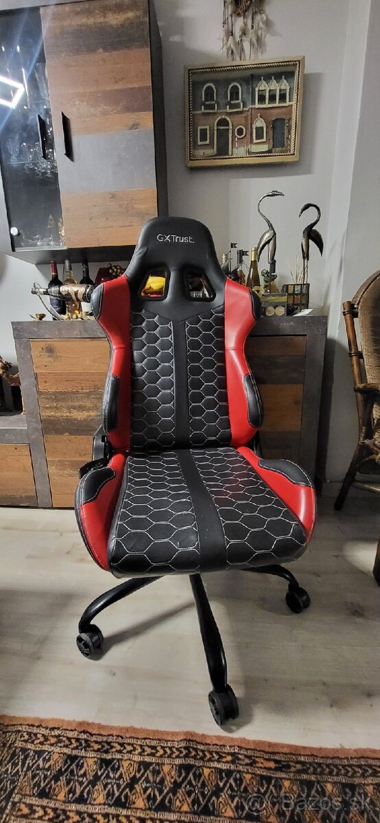 Zachovale Herné kreslo - 2