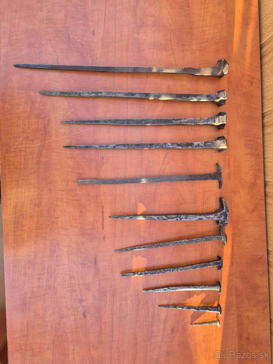 Klince - ručne kované - 2