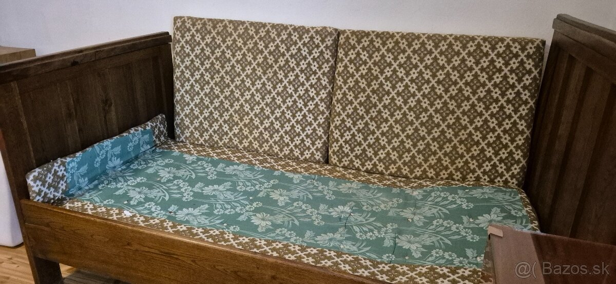 Starožitna postel - 2