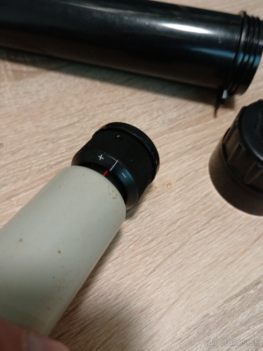 Dalekohled monokulár 10x30 uloženka - 2