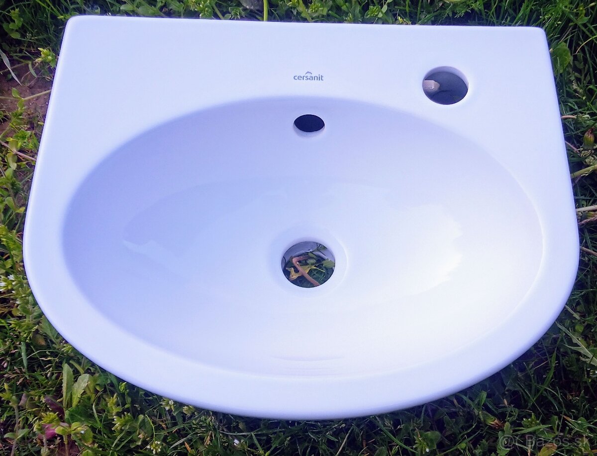 Malé umývadlo Cersanit - Kontakt e-mailom - 2
