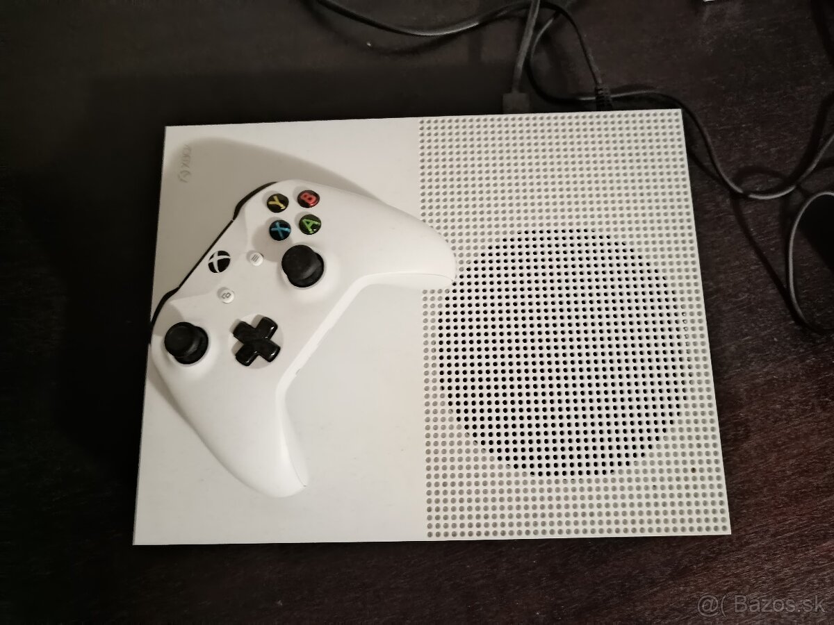 Xbox One S 500GB - 2