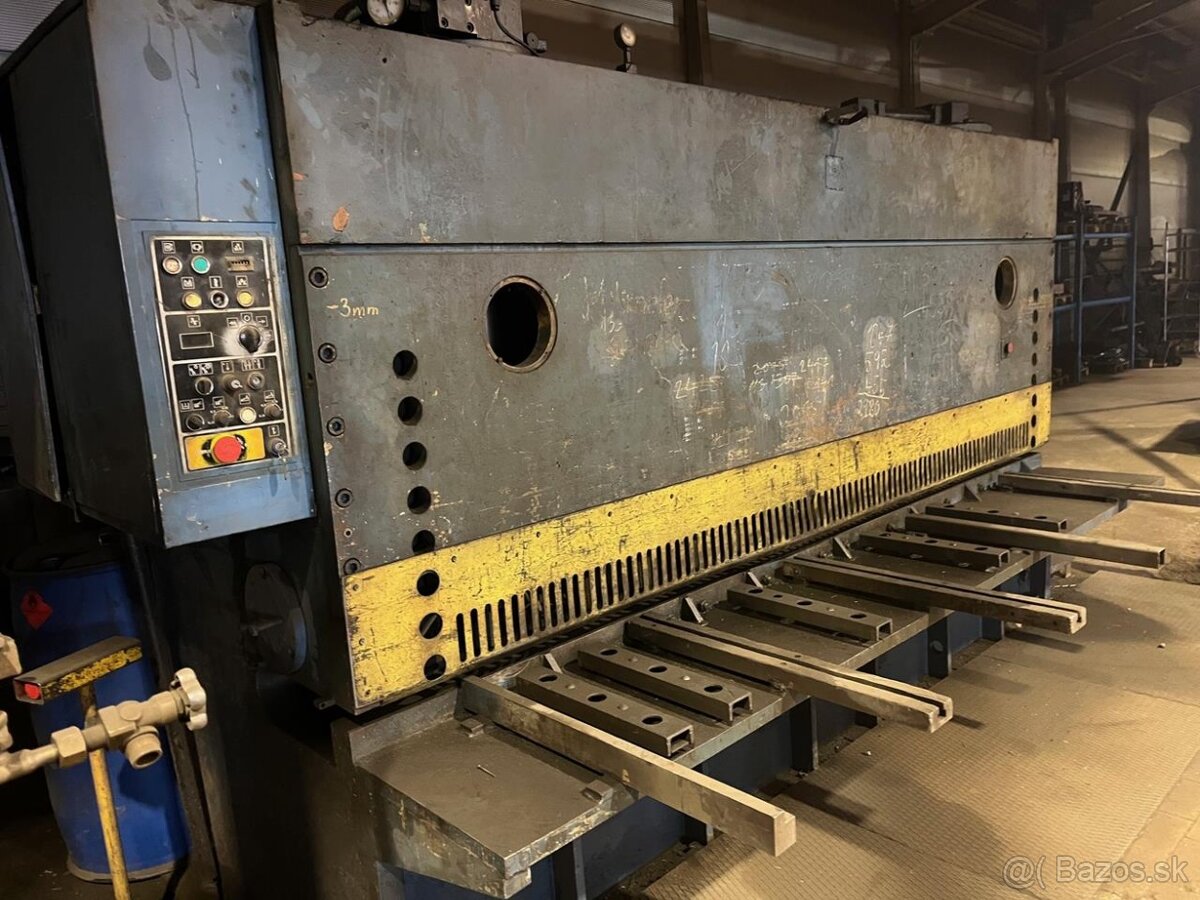 Tabulové nůžky Piesok 3000/16 (8885) - 2