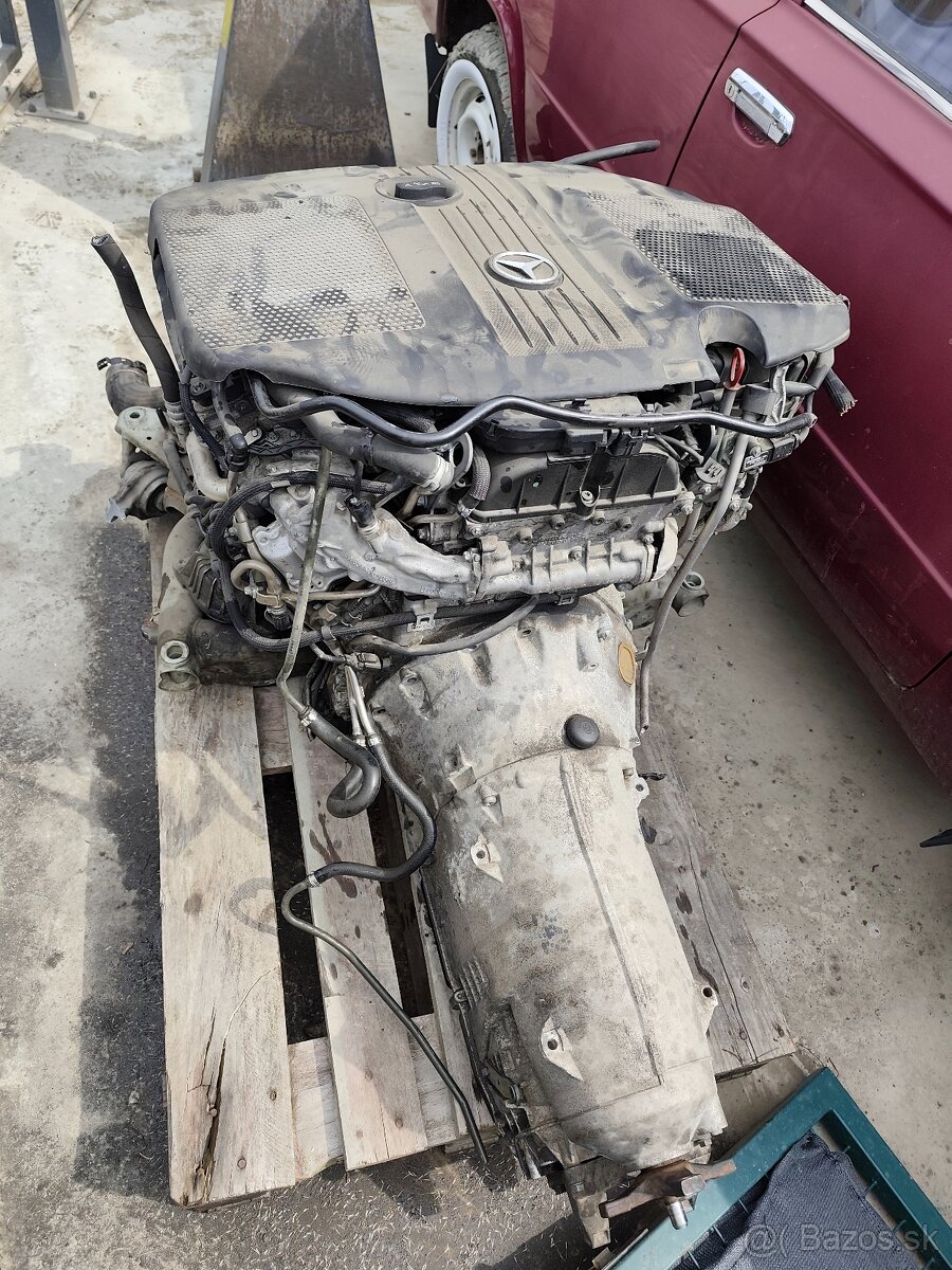 Motor s prevodovkou E250 - 2