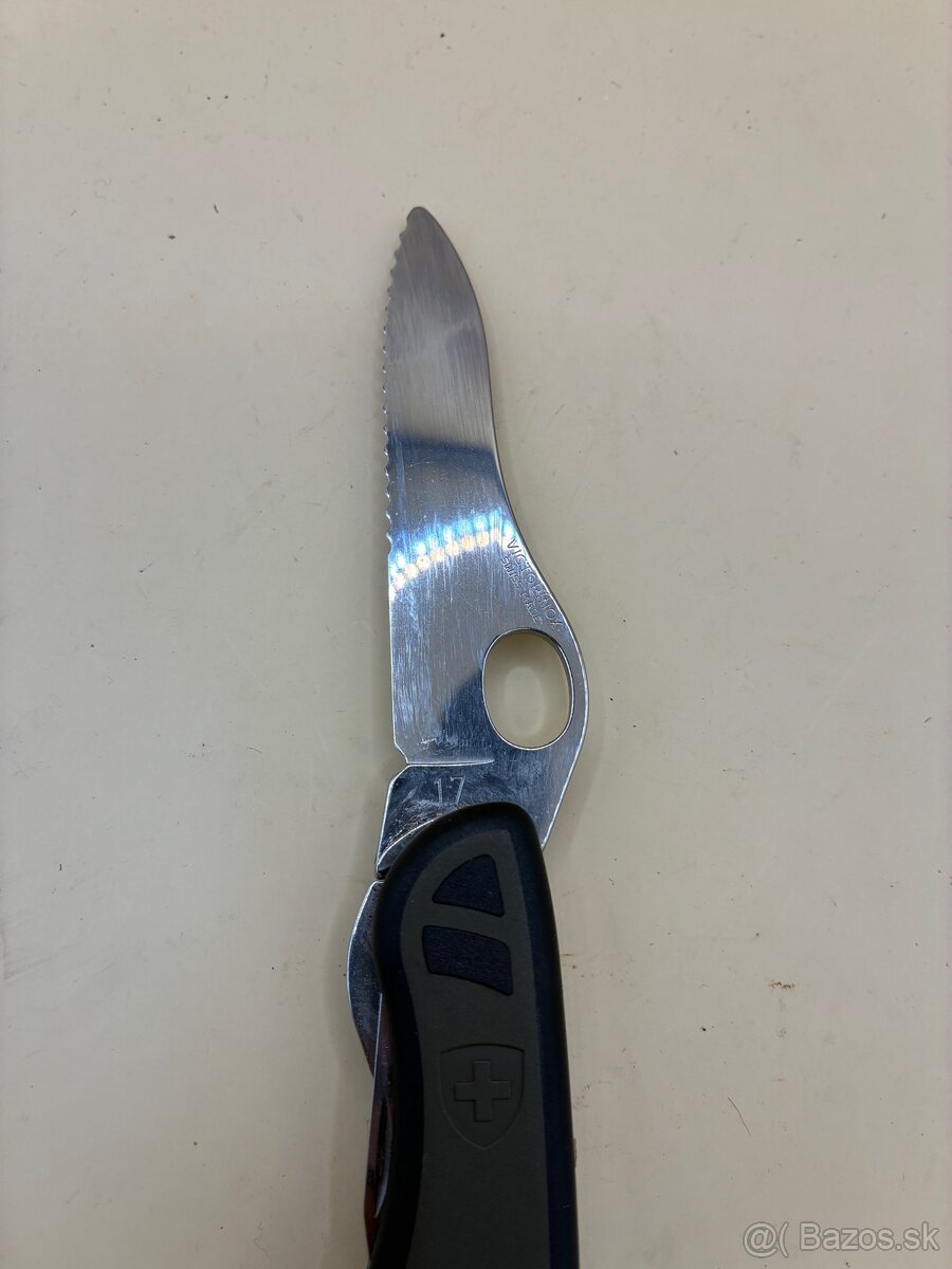 Victorinox nôž - 2