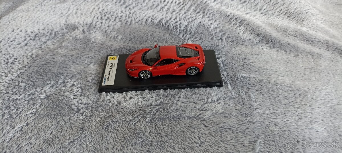 Predám modely Ferrari 1:43 Looksmart - 2