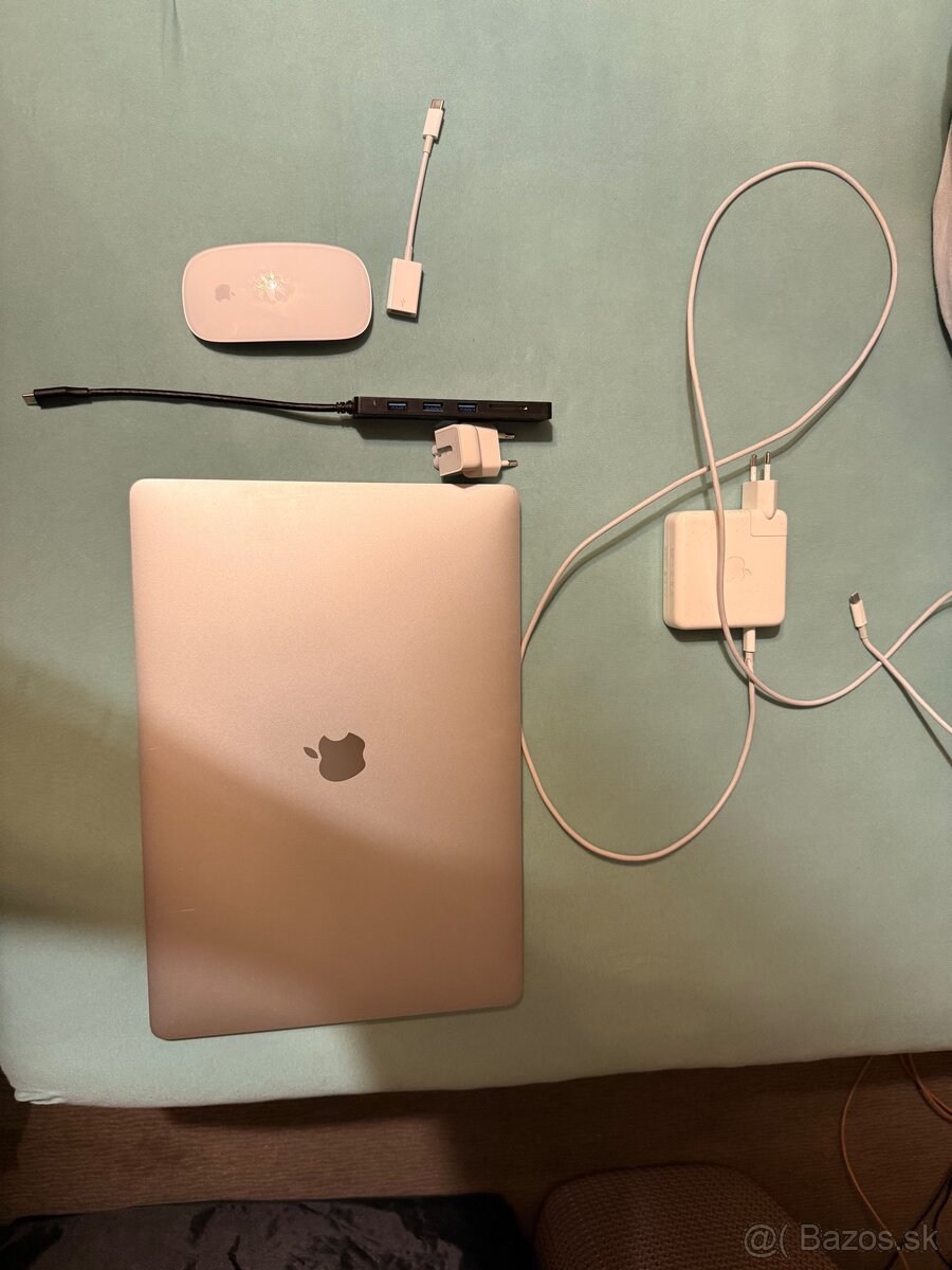 Macbook Pro 15 (2016) - 2