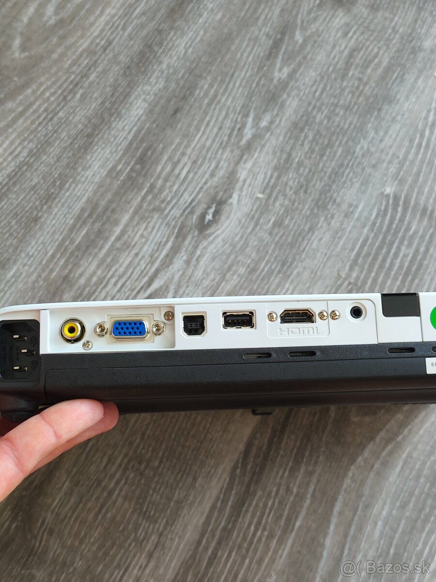 EPSON 1761w - 2