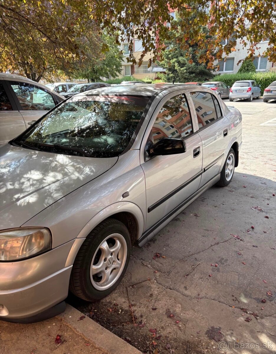 Predám Opel Astra - 2