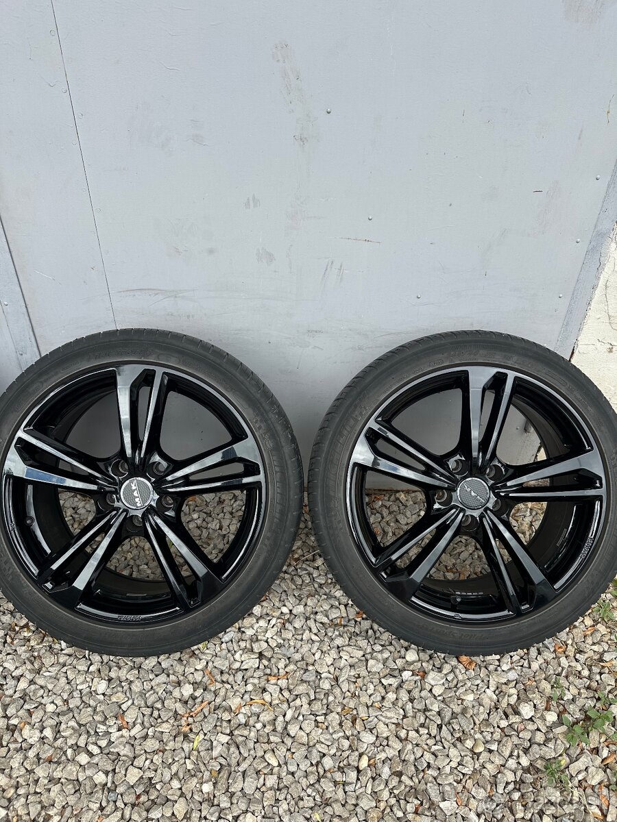 5x114,3 R18 MAK Black - 2