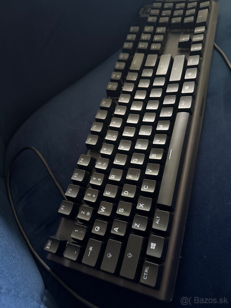 Predám klávesnicu SteelSeries Apex Pro - 2