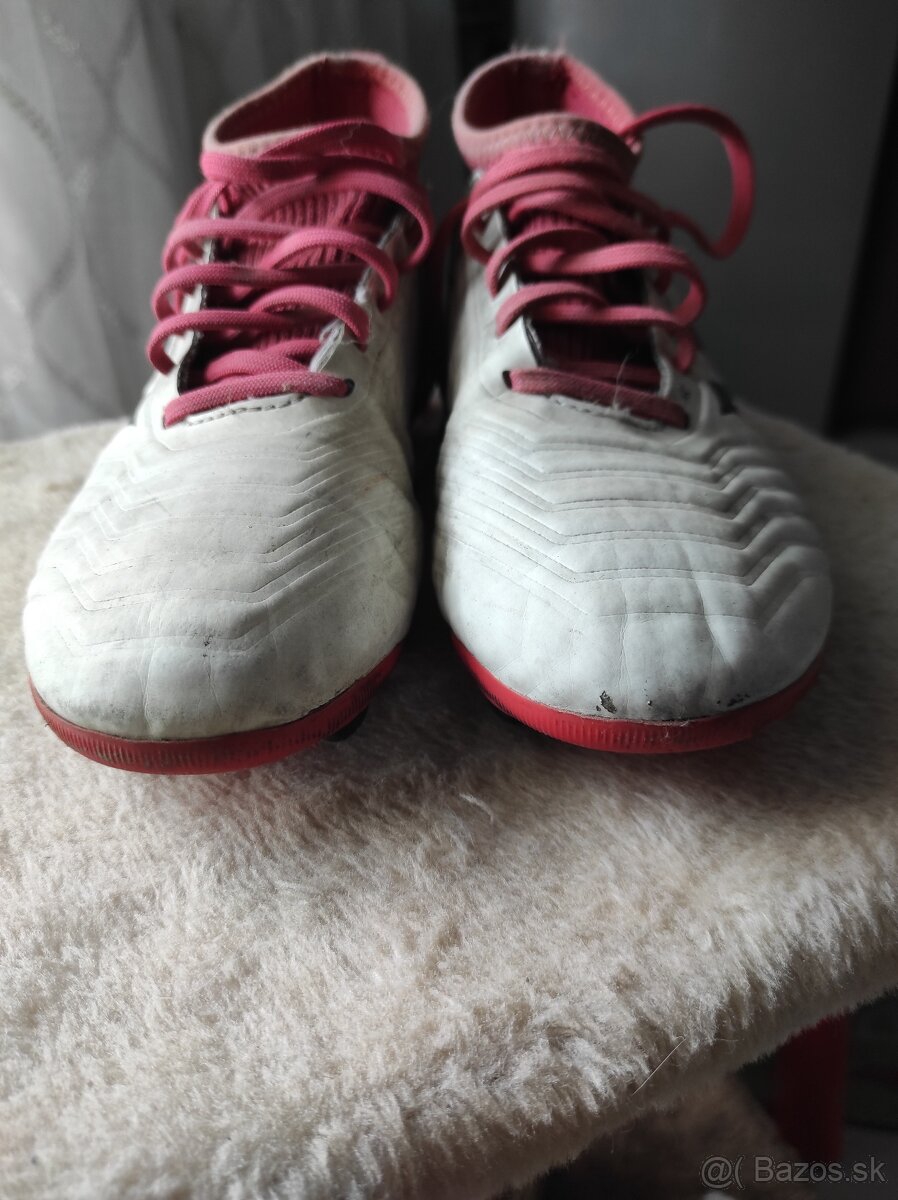 Kopačky Adidas - 2