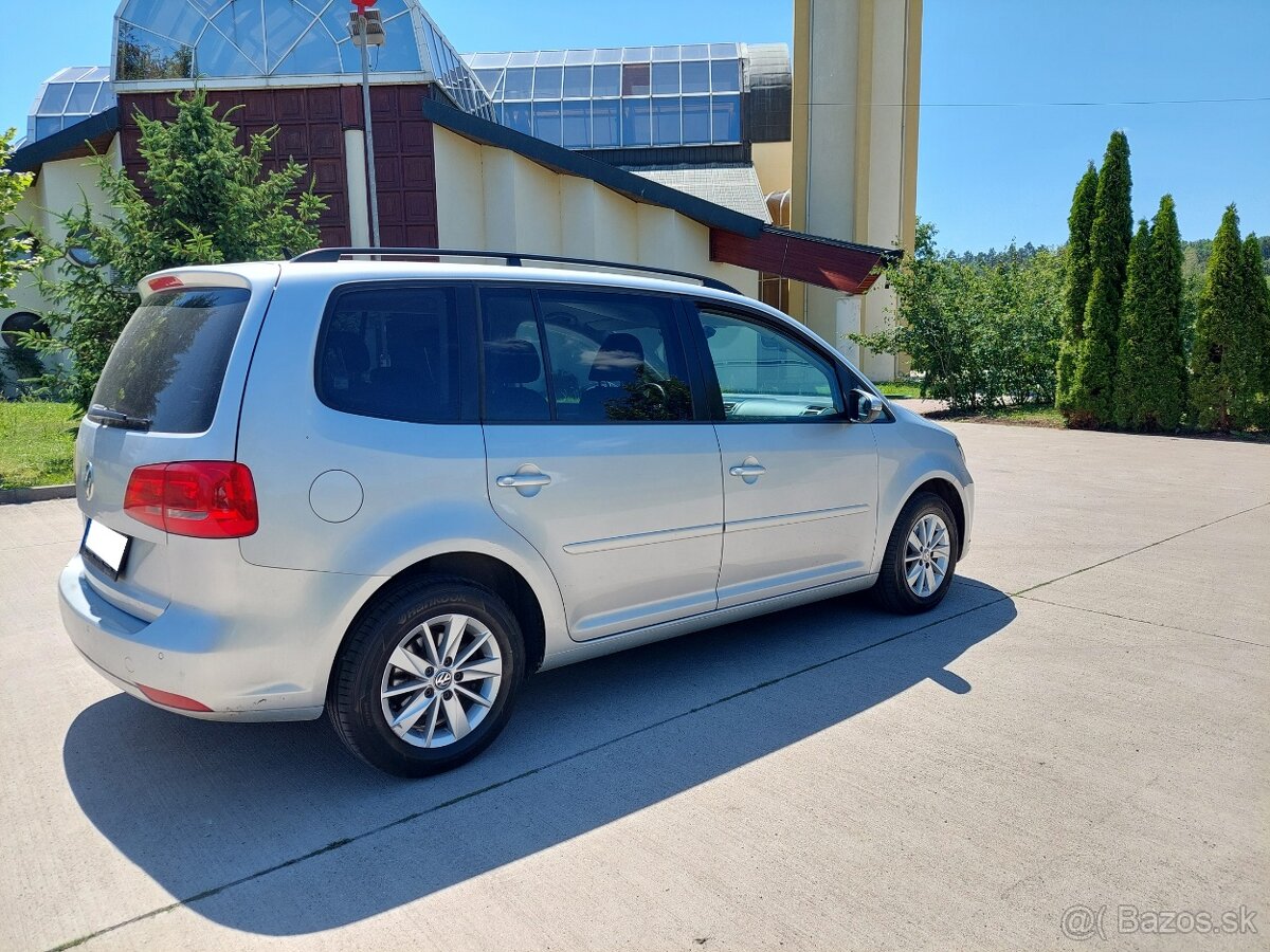Touran 1.6 77kw TDi,dsg 7stupňový. - 2