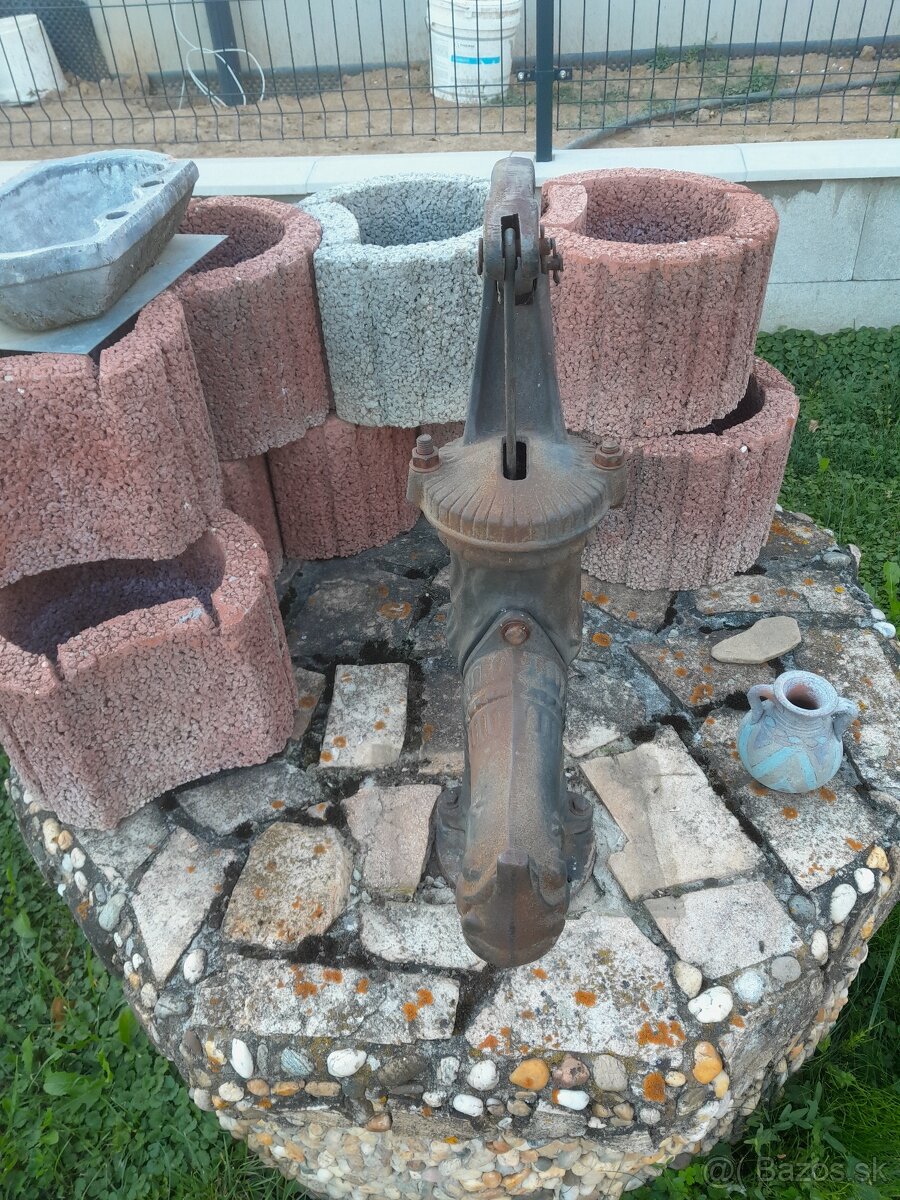 Ručná pumpa na vodu - 2