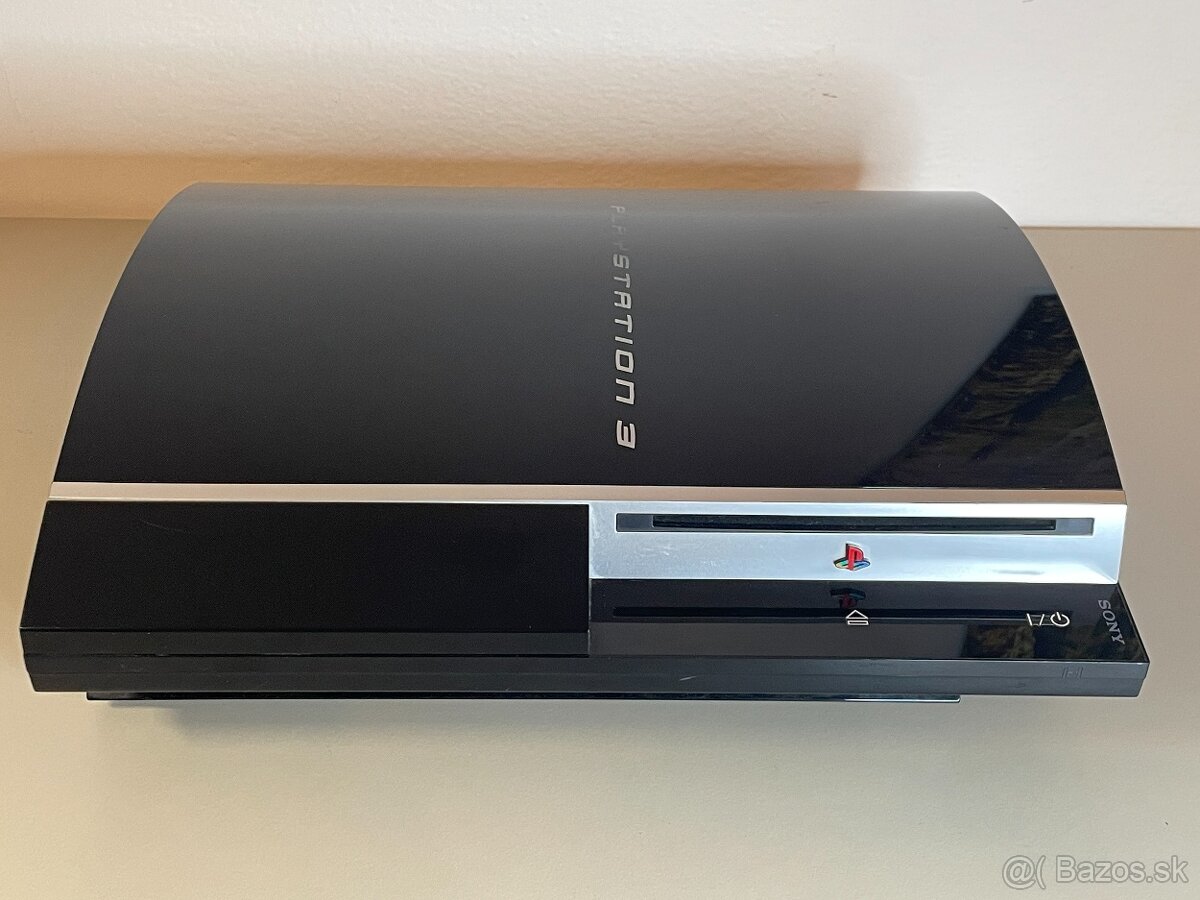 PS3 + 5 hier + 2 ovládače - 2