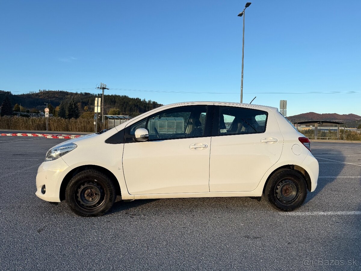 Yaris 1.0 MT5 - 2