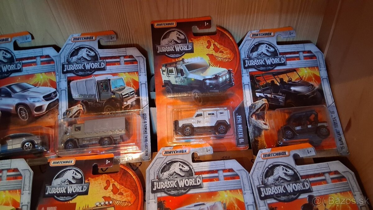 MATCHBOX JURASSIC WORLD - 2