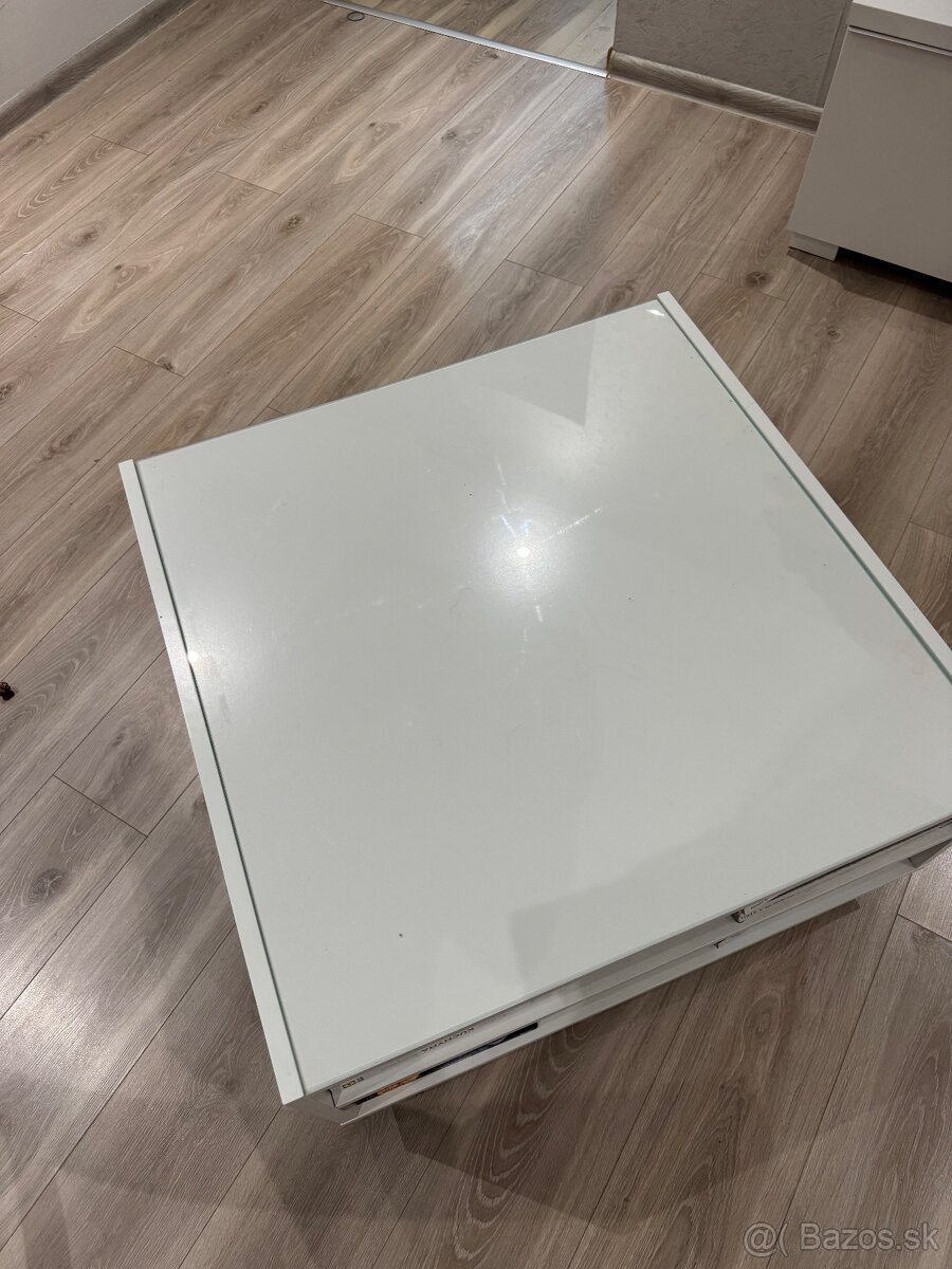 Konferenčný stolík - 2