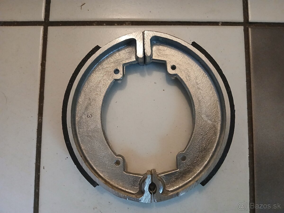 Brzdove čeľuste jawa. - 2