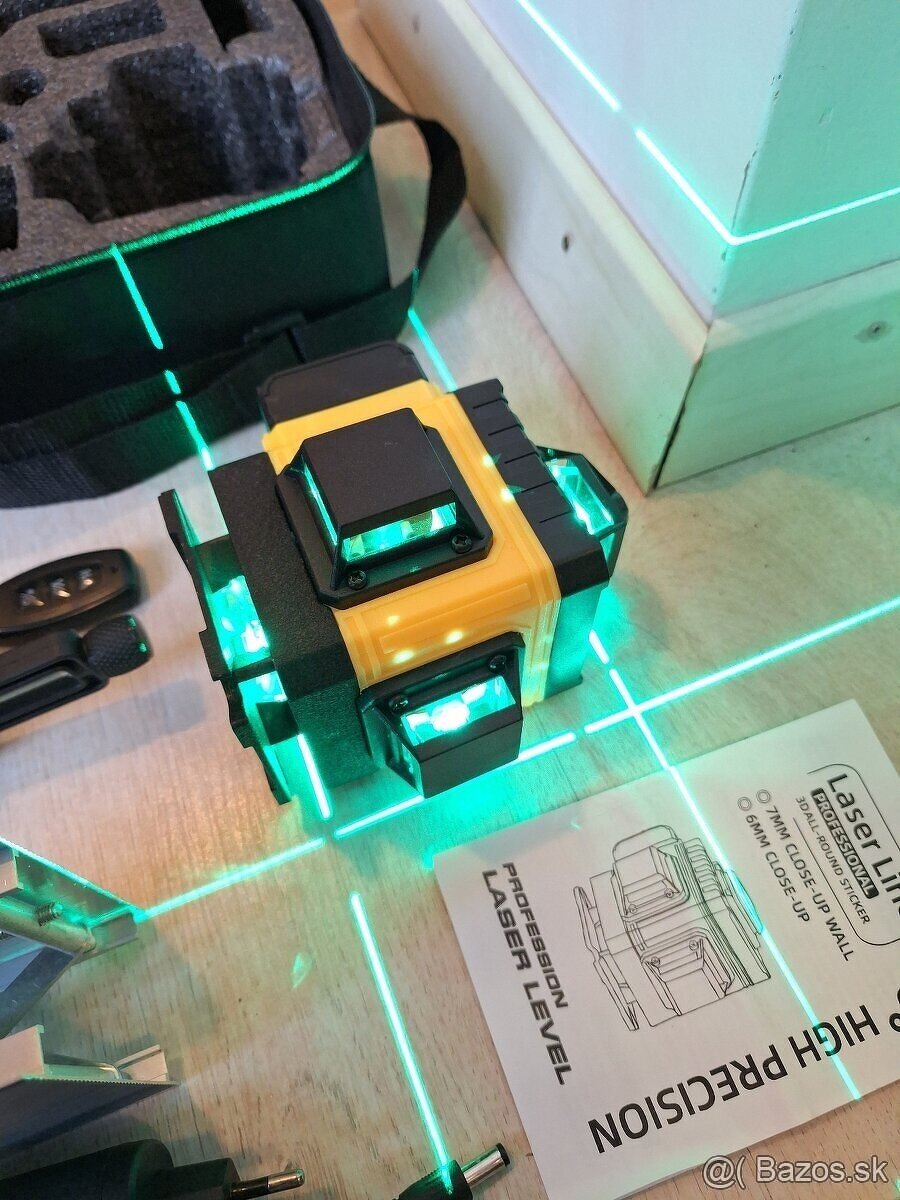 Krížový samonivelačný laser 360° - 2