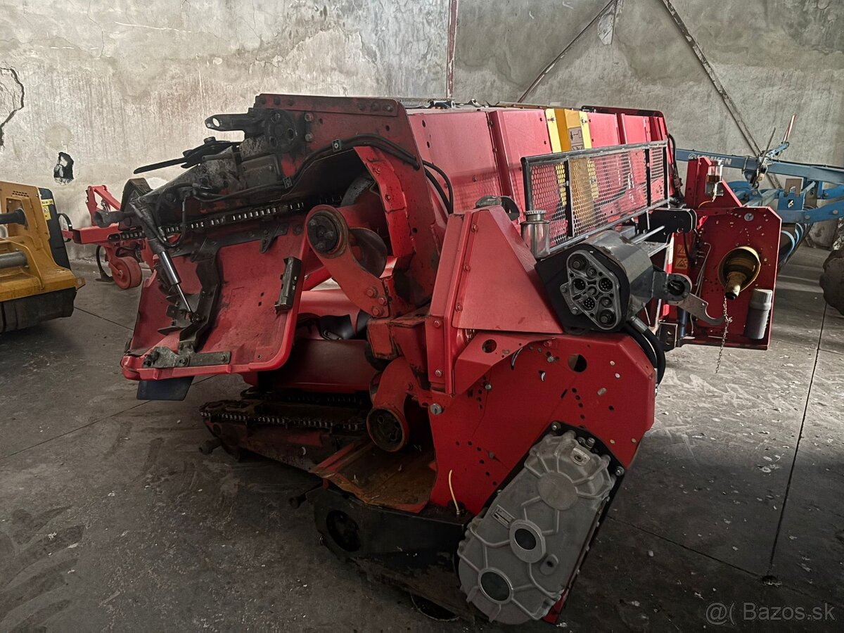 Predám kukuričný adaptér - 2