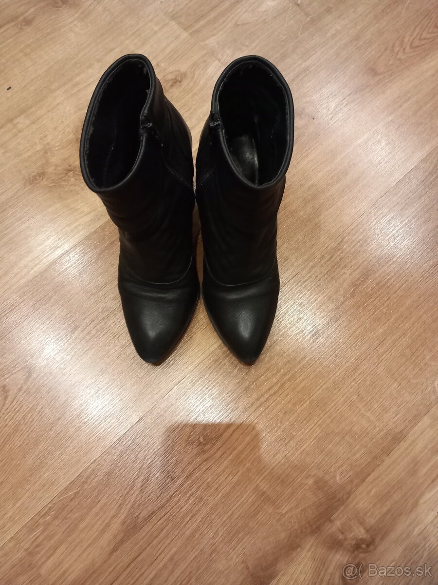 Čižmičky členkove č.38 - 2