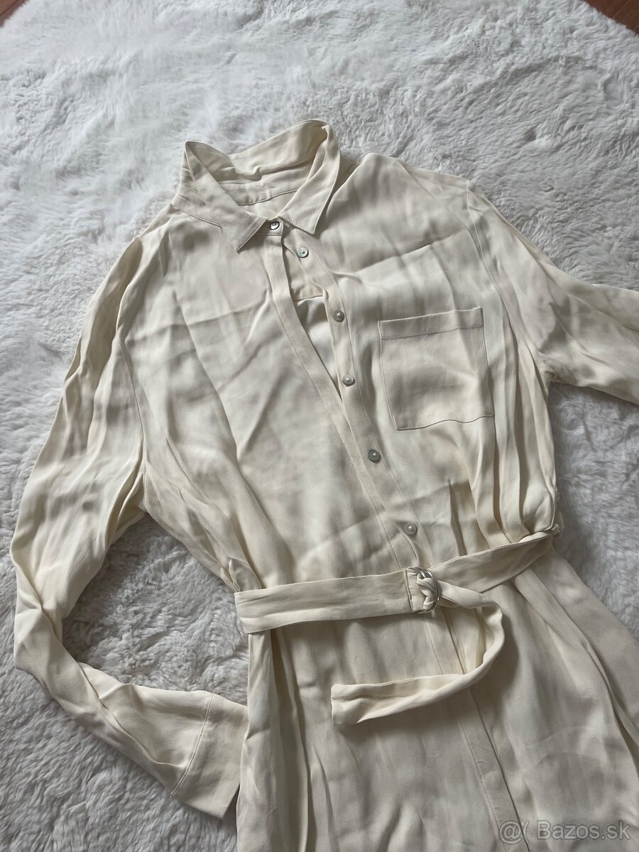 Dámske šaty veľkosť S-M - 2