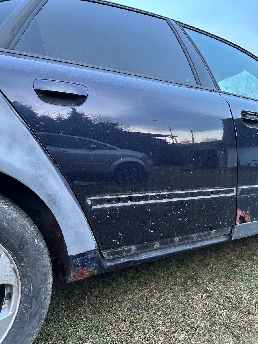 Rozpredam audi a4 b6 96kw - 2