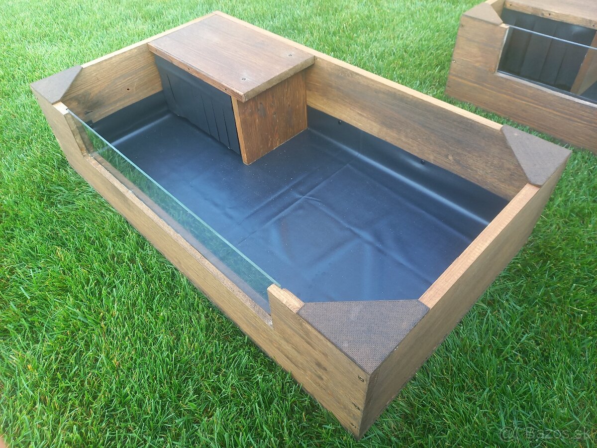 Terárium (korytnačí stôl) + korytnačka - 2