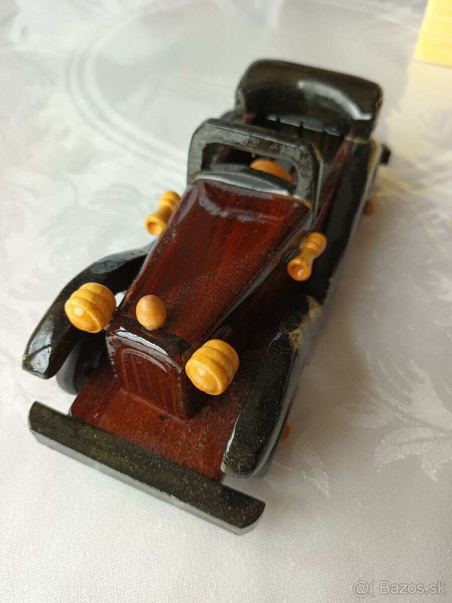 drevené autíčko - 2