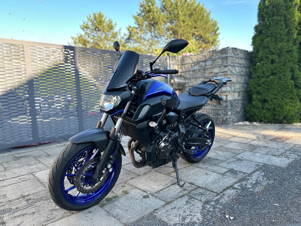 yamaha mt07 - 2