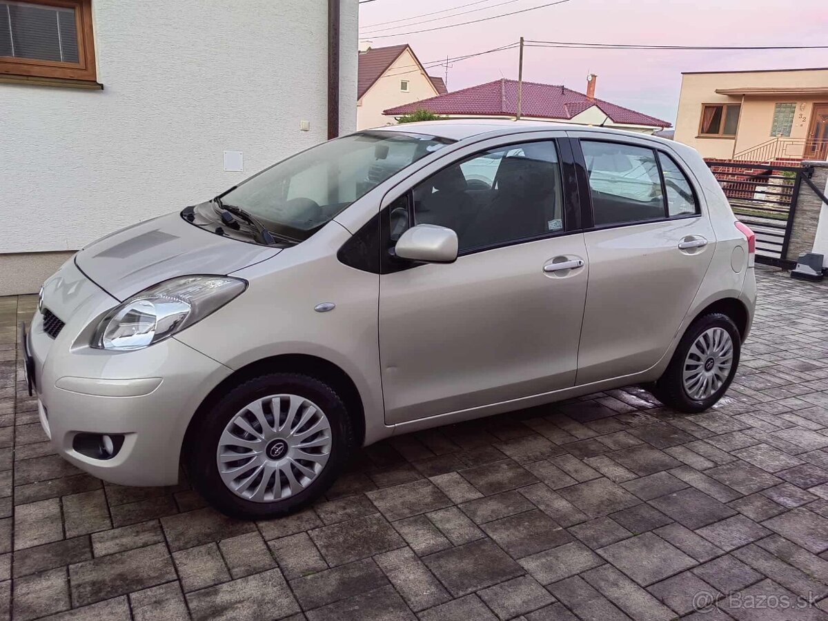 YARIS 1,33 5D - 2