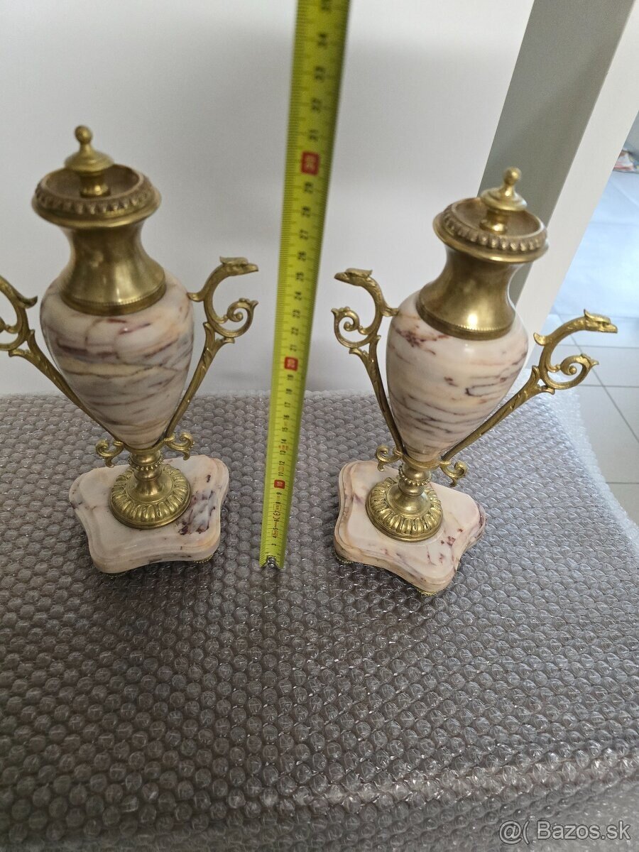 Mramorove hodiny a vazy - 2