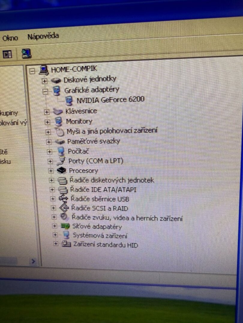 Stolový počítač s Windows XP – ideálny pre staršie programy - 2