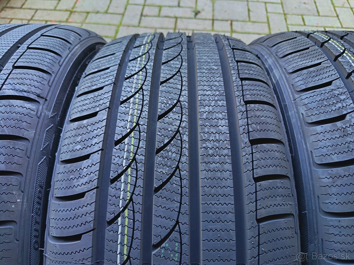 zimne pneu 245/40 R19 - 2