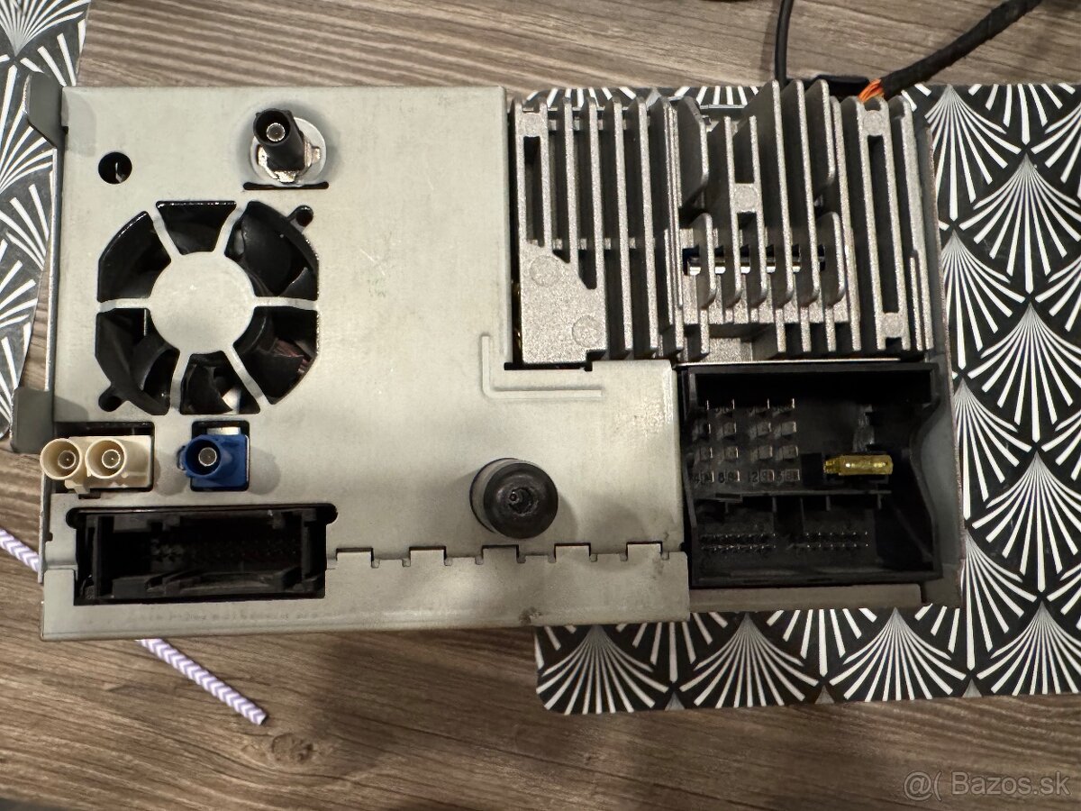 NAVIGÁCIA TOUAREG/MULTIVAN - 2