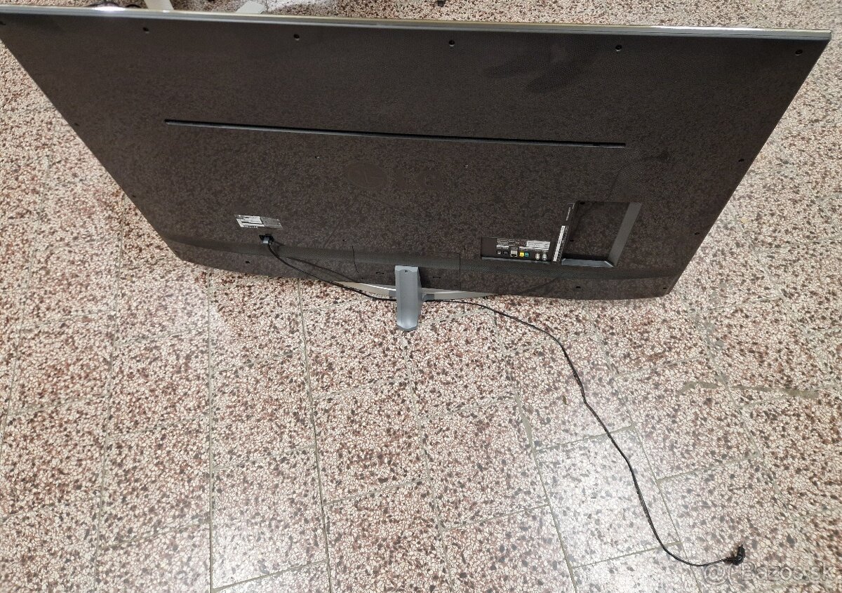 LG 60UH7707 60" TV - 2