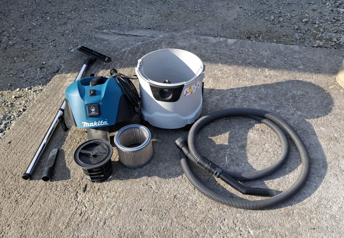 Priemyselný vysávač MAKITA - 2