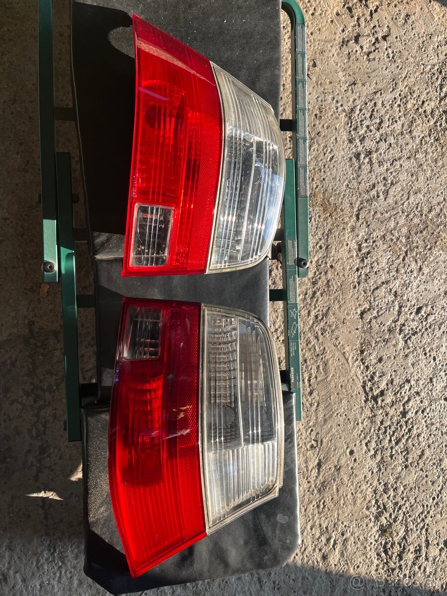 Predám svetla na vw Golf 4 - 2